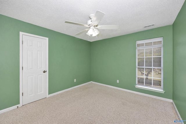 135 Crossing Blvd, Meridianville, AL 35759
