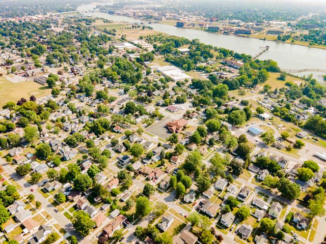 1400 S Chilson Street, Bay City, MI 48706