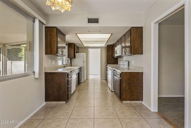 1139 E SESAME Street, Tempe, AZ 85283