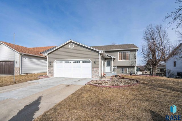 4620 E Hanna Cir Circle, Sioux Falls, SD 57110