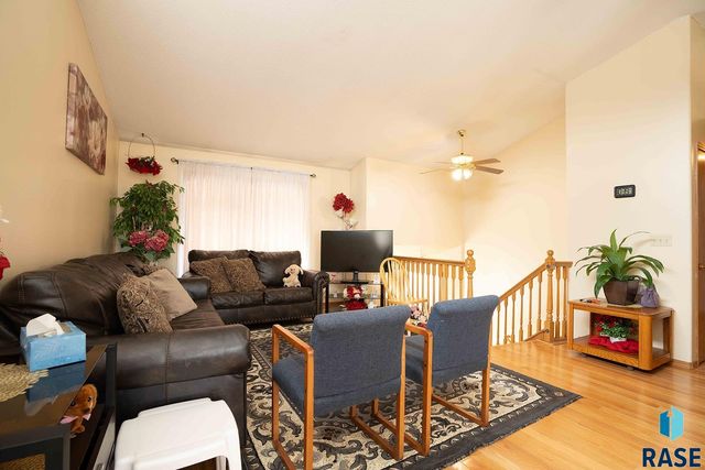 4620 E Hanna Cir Circle, Sioux Falls, SD 57110