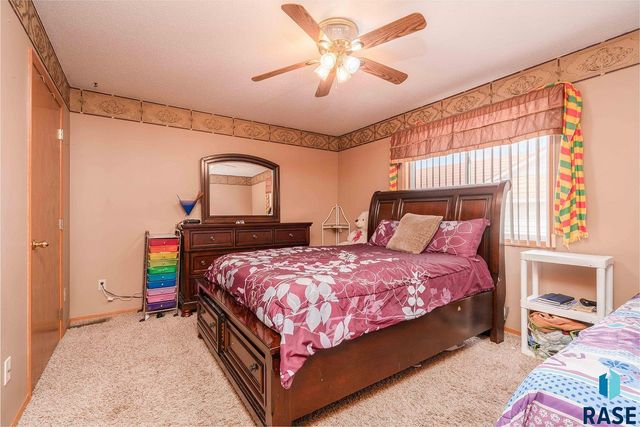 4620 E Hanna Cir Circle, Sioux Falls, SD 57110