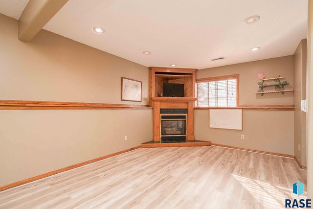 4620 E Hanna Cir Circle, Sioux Falls, SD 57110