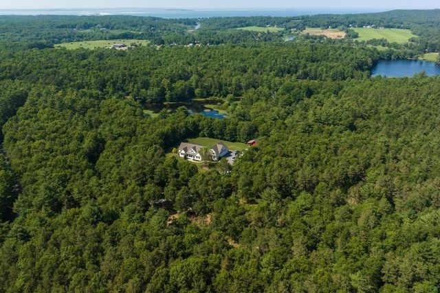 112 Bump Rock Rd, Plymouth, MA 02360