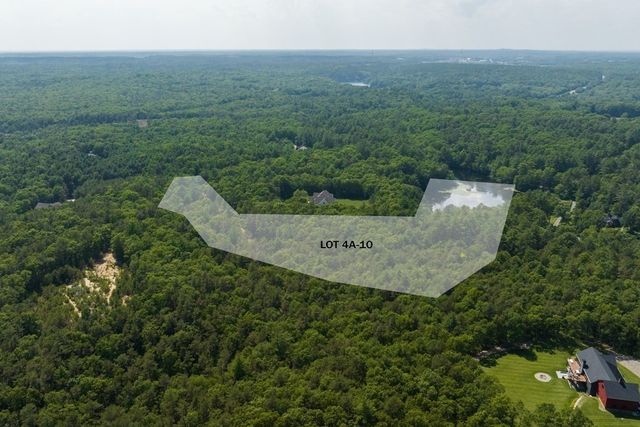 112 Bump Rock Rd, Plymouth, MA 02360