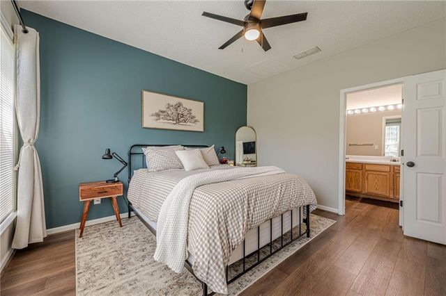 1666 Woodsford Road NW, Kennesaw, GA 30152