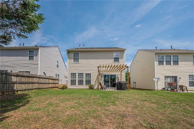 1666 Woodsford Road NW, Kennesaw, GA 30152