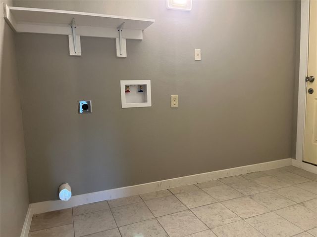 918 Garden Drive, Garland, TX 75040