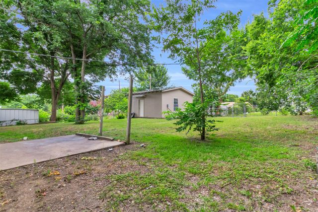 918 Garden Drive, Garland, TX 75040
