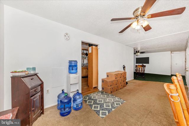 2915 FRY RD, Jefferson, MD 21755