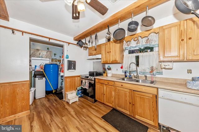 2915 FRY RD, Jefferson, MD 21755