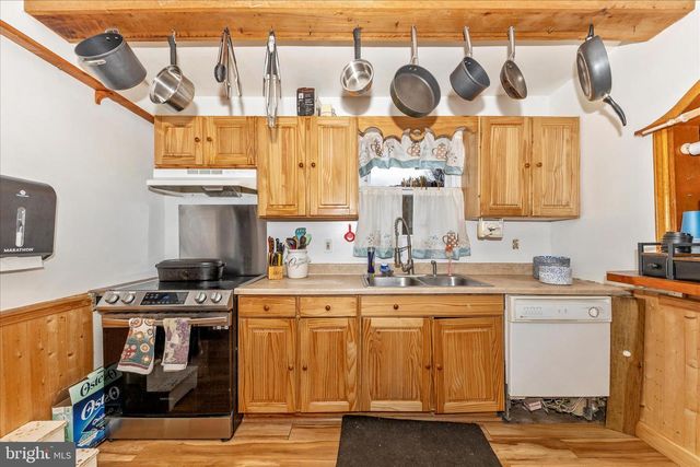 2915 FRY RD, Jefferson, MD 21755