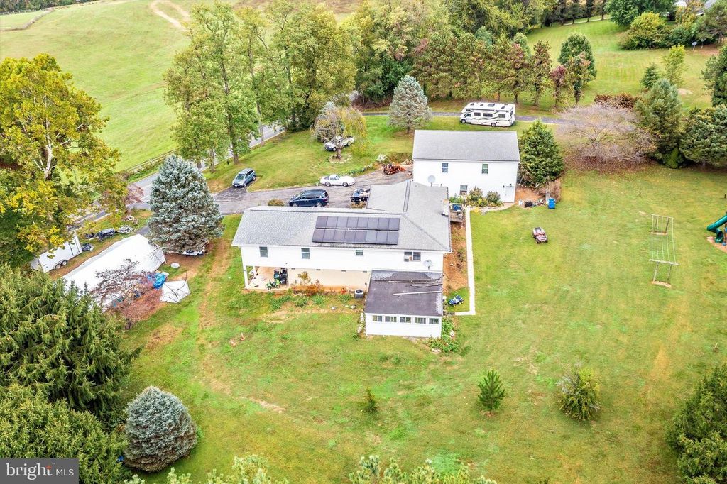 2915 FRY RD, Jefferson, MD 21755