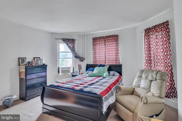 525 LINCOLN HWY E, Coatesville, PA 19320