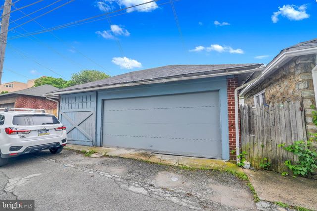 525 LINCOLN HWY E, Coatesville, PA 19320