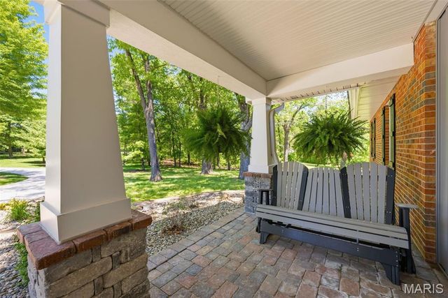 28867 State Highway W, Warrenton, MO 63383