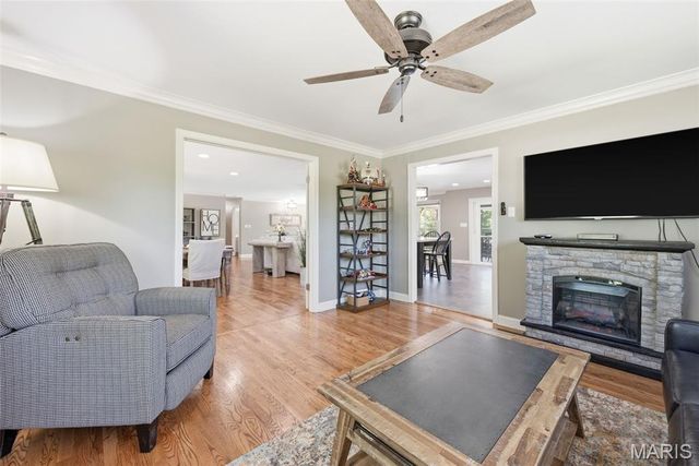 28867 State Highway W, Warrenton, MO 63383