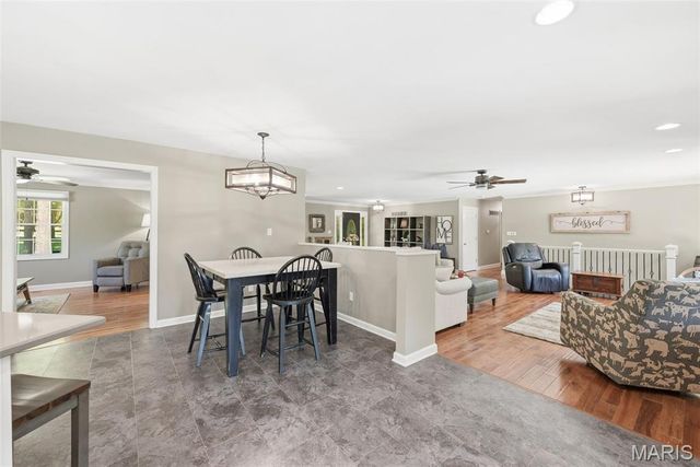 28867 State Highway W, Warrenton, MO 63383