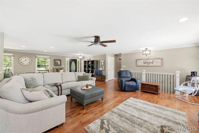 28867 State Highway W, Warrenton, MO 63383
