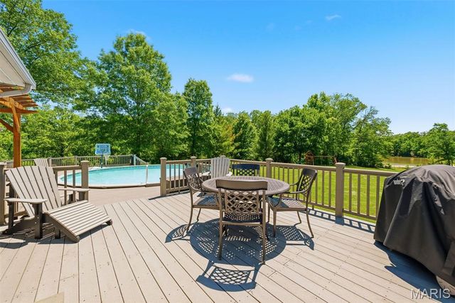 28867 State Highway W, Warrenton, MO 63383