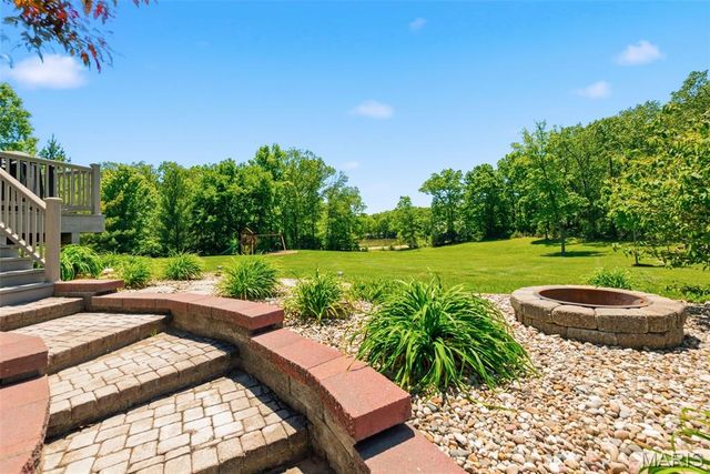 28867 State Highway W, Warrenton, MO 63383