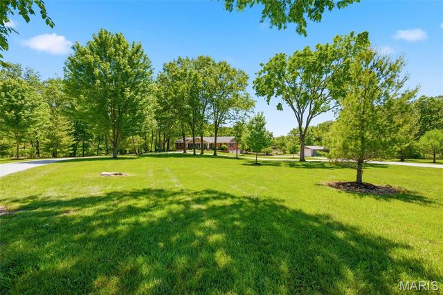 28867 State Highway W, Warrenton, MO 63383