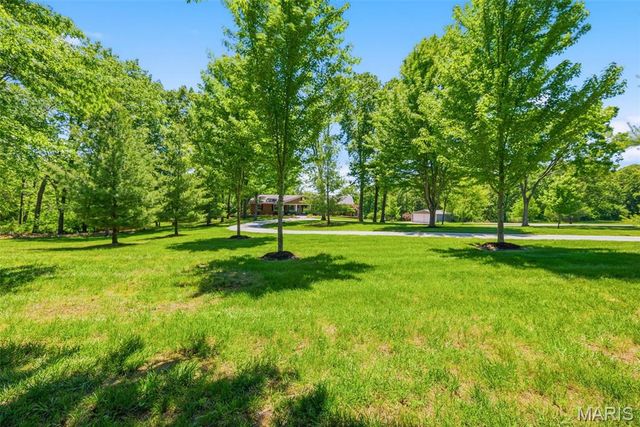 28867 State Highway W, Warrenton, MO 63383
