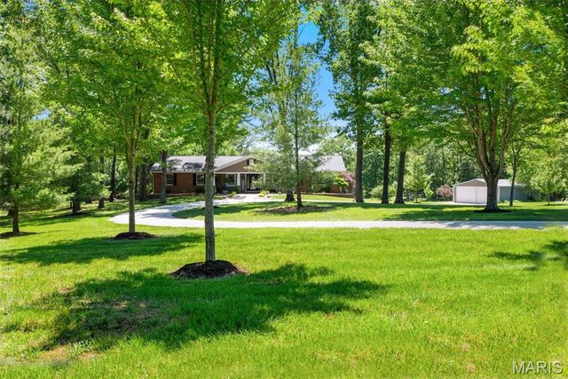 28867 State Highway W, Warrenton, MO 63383
