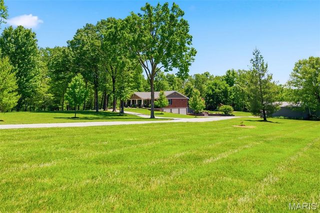 28867 State Highway W, Warrenton, MO 63383