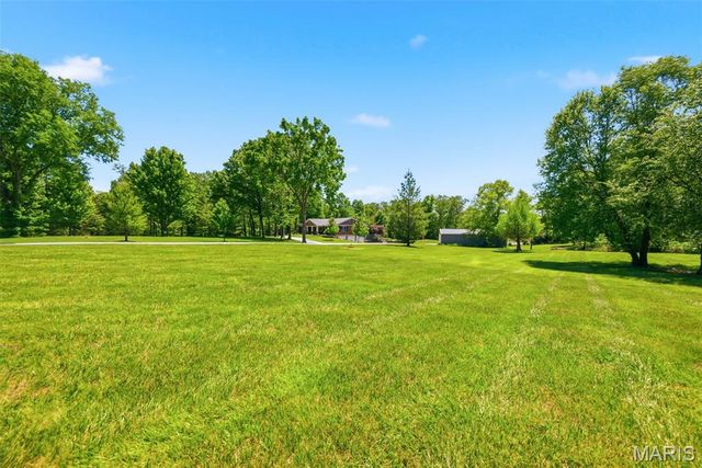 28867 State Highway W, Warrenton, MO 63383