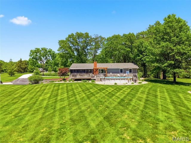 28867 State Highway W, Warrenton, MO 63383