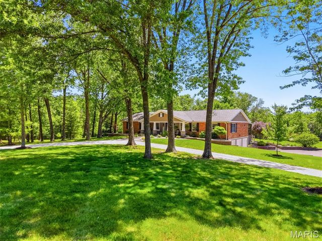 28867 State Highway W, Warrenton, MO 63383