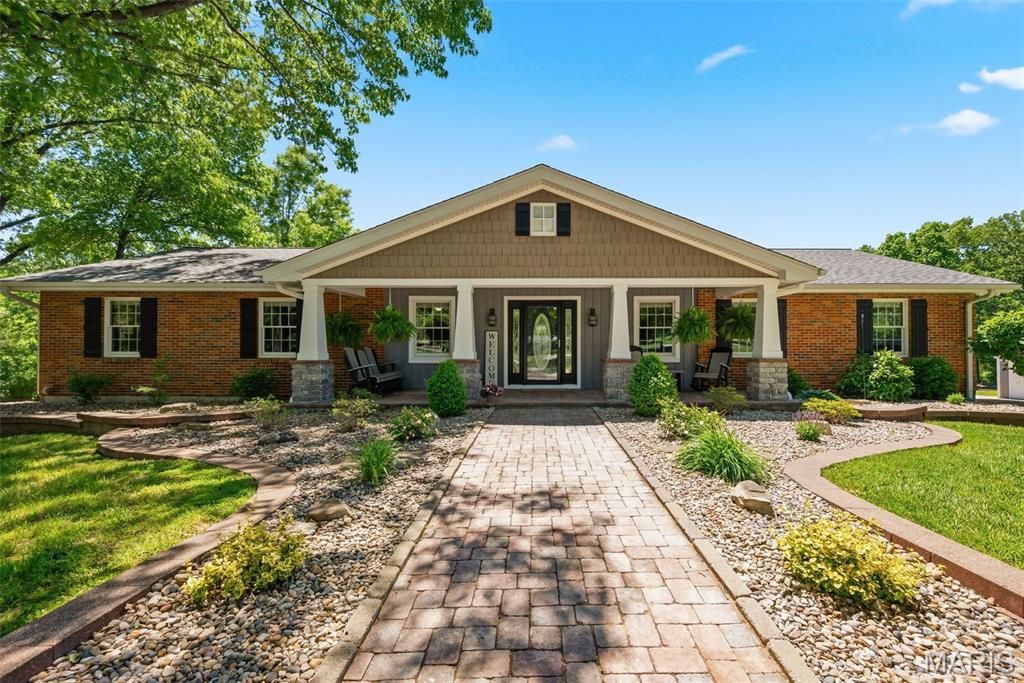28867 State Highway W, Warrenton, MO 63383