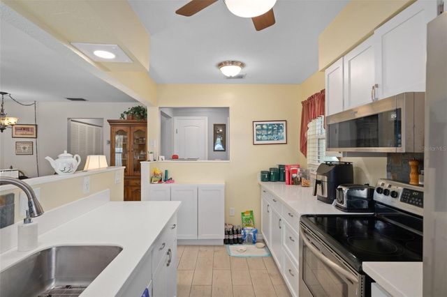 24540 HARBORVIEW ROAD D3, Punta Gorda, FL 33980