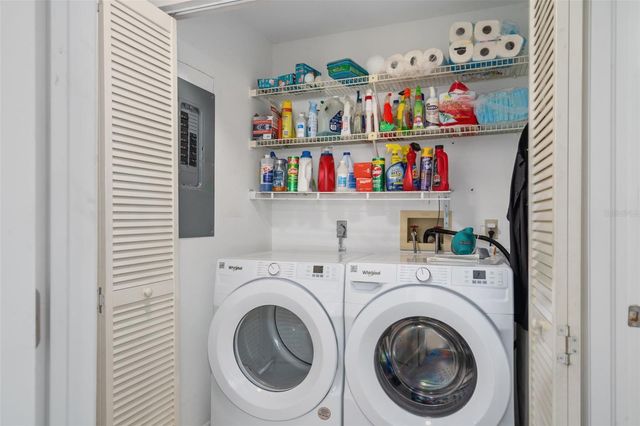 24540 HARBORVIEW ROAD D3, Punta Gorda, FL 33980