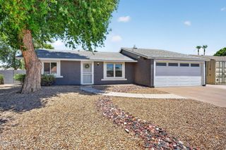 2022 E FRYE Road, Chandler, AZ 85225