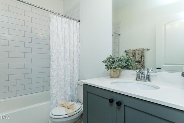 46 Addison Pond Court, Zebulon, NC 27597