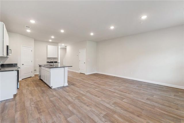 8312 Columbia Court, Palmetto, GA 30268