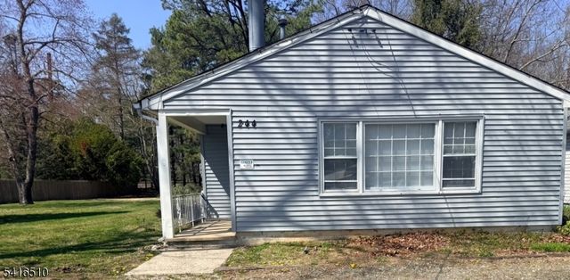 244 Manalapan Rd, Spotswood Boro, NJ 08884