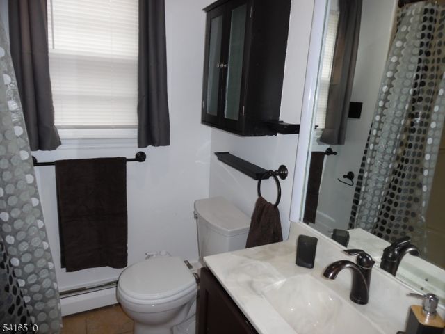 244 Manalapan Rd, Spotswood Boro, NJ 08884