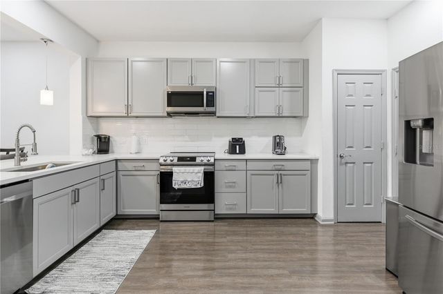 2865 POLANA STREET 103, Orlando, FL 32835