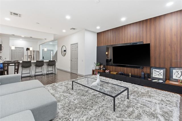 2865 POLANA STREET 103, Orlando, FL 32835