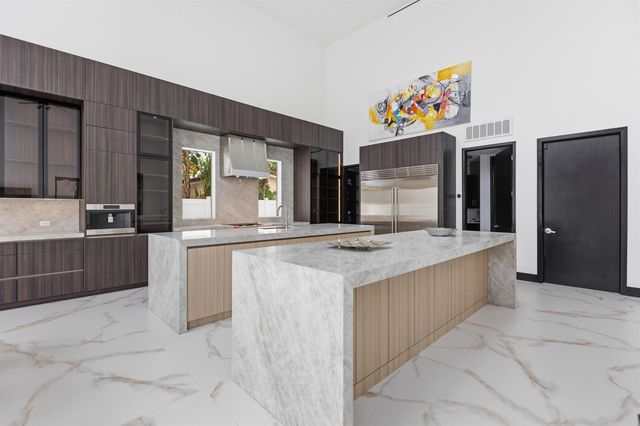 284 NE 7th Street, Boca Raton, FL 33432