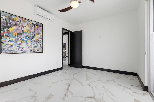 284 NE 7th Street, Boca Raton, FL 33432