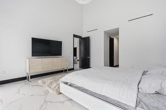 284 NE 7th Street, Boca Raton, FL 33432