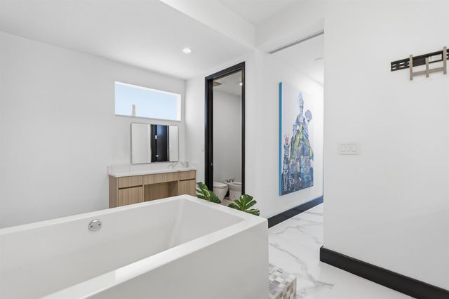 284 NE 7th Street, Boca Raton, FL 33432