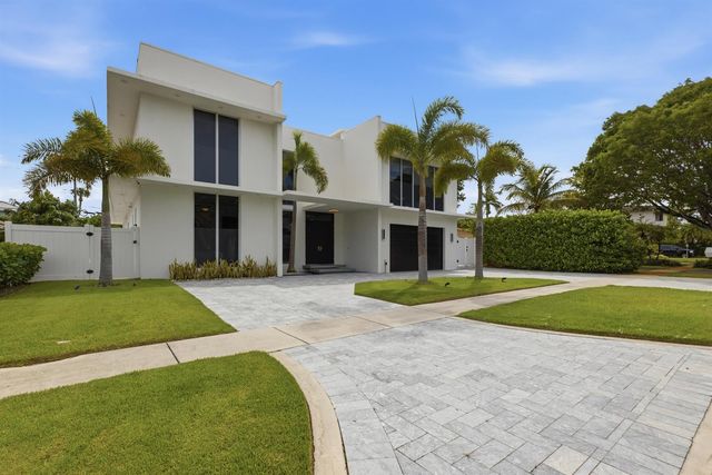 284 NE 7th Street, Boca Raton, FL 33432