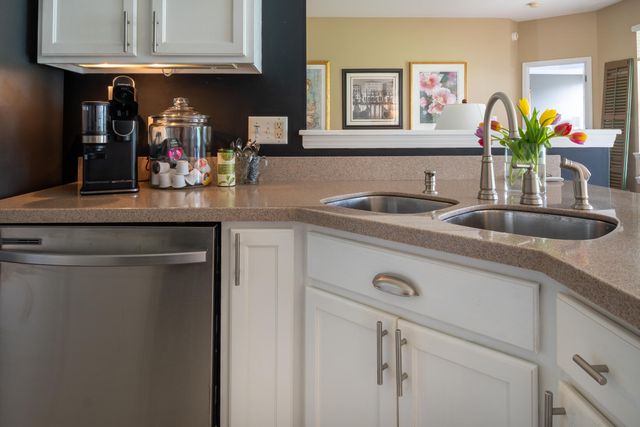 816 Charlevoix Way, Schererville, IN 46375