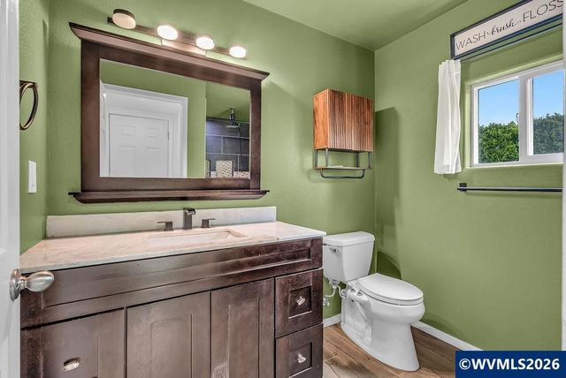 23501 NE Sunnycrest Rd, Newberg, OR 97132