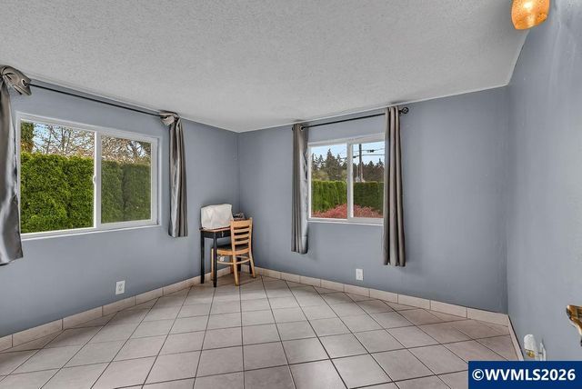 23501 NE Sunnycrest Rd, Newberg, OR 97132